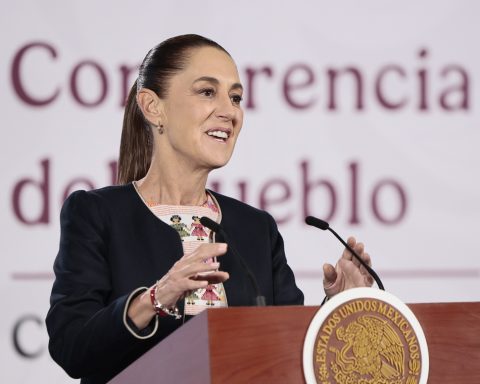 First Sheinbaum-Trump face-to-face with the World Cup as a backdrop
