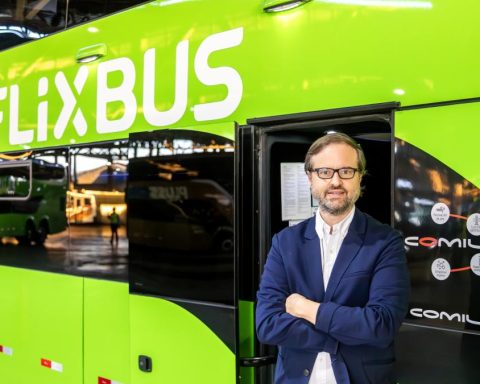 FlixBus awaits license from MTC to operate in Peru