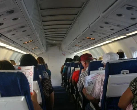Viajeros en un vuelo con salida de Cuba