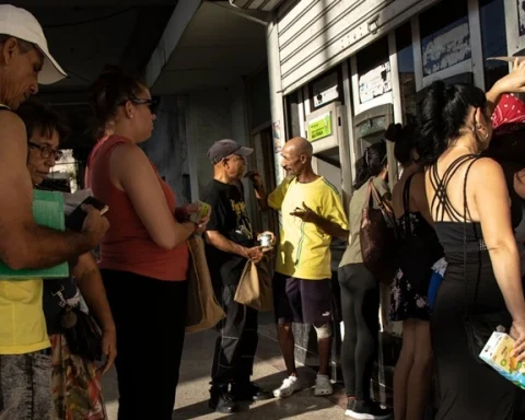 cuba, mercado informal, dolar