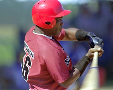 Former baseball player Pedro Arozarena died at 54