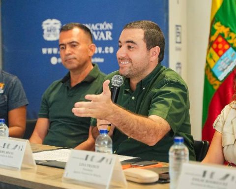 Government, National Mines Agency and miners advance in mining formalization in the south of Bolívar