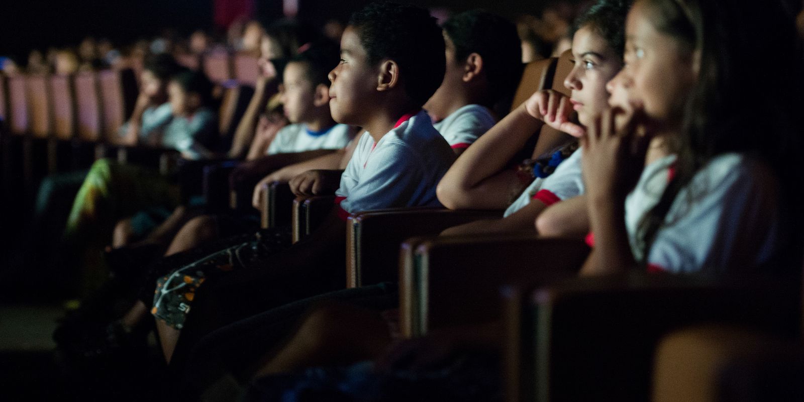 Government makes it mandatory to show Brazilian films in cinemas