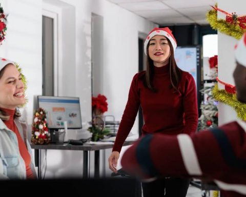 Government would stop temporary hiring and affect 500,000 jobs with a decree: Acoset