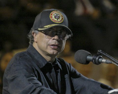 Gustavo Petro calls for a transitional government and general amnesty in Venezuela