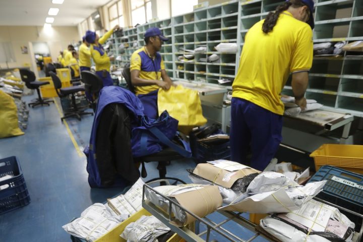 Haddad defends partnerships to restructure Correios