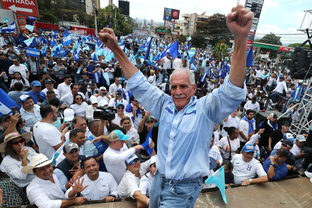 Honduras: conservative Nasry Asfura is declared winner of the elections and his rivals reject the result