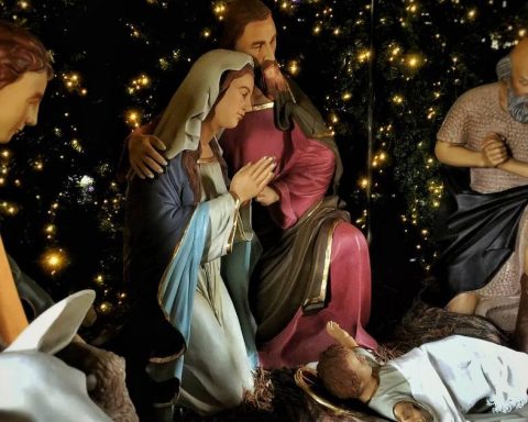 How is the Christmas novena prayed in Colombia 2025? This is the order