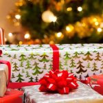How much will Peruvians spend for Christmas?