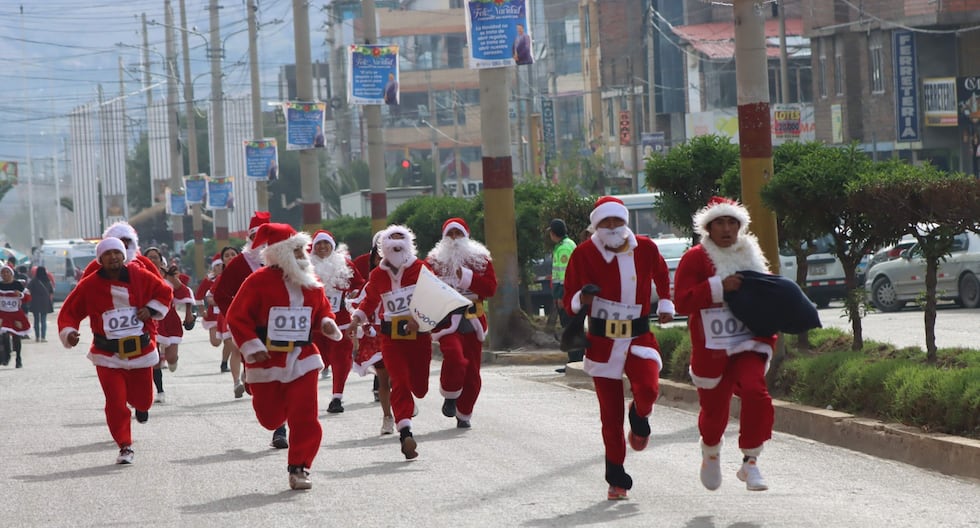 Huancayo: Papanoeles and Mamanoelas ran and filled the streets in Chilca with joy (PHOTOS)