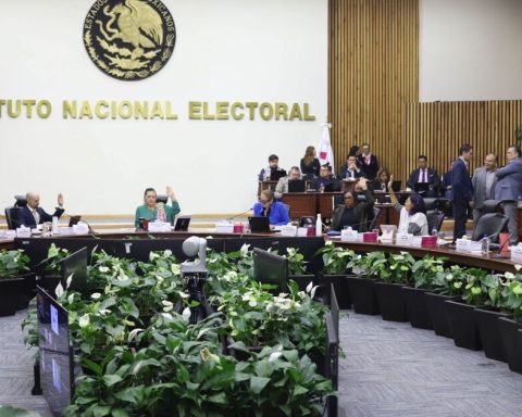 INE tightens its belt by 2026; councilors accuse violation of budgetary autonomy