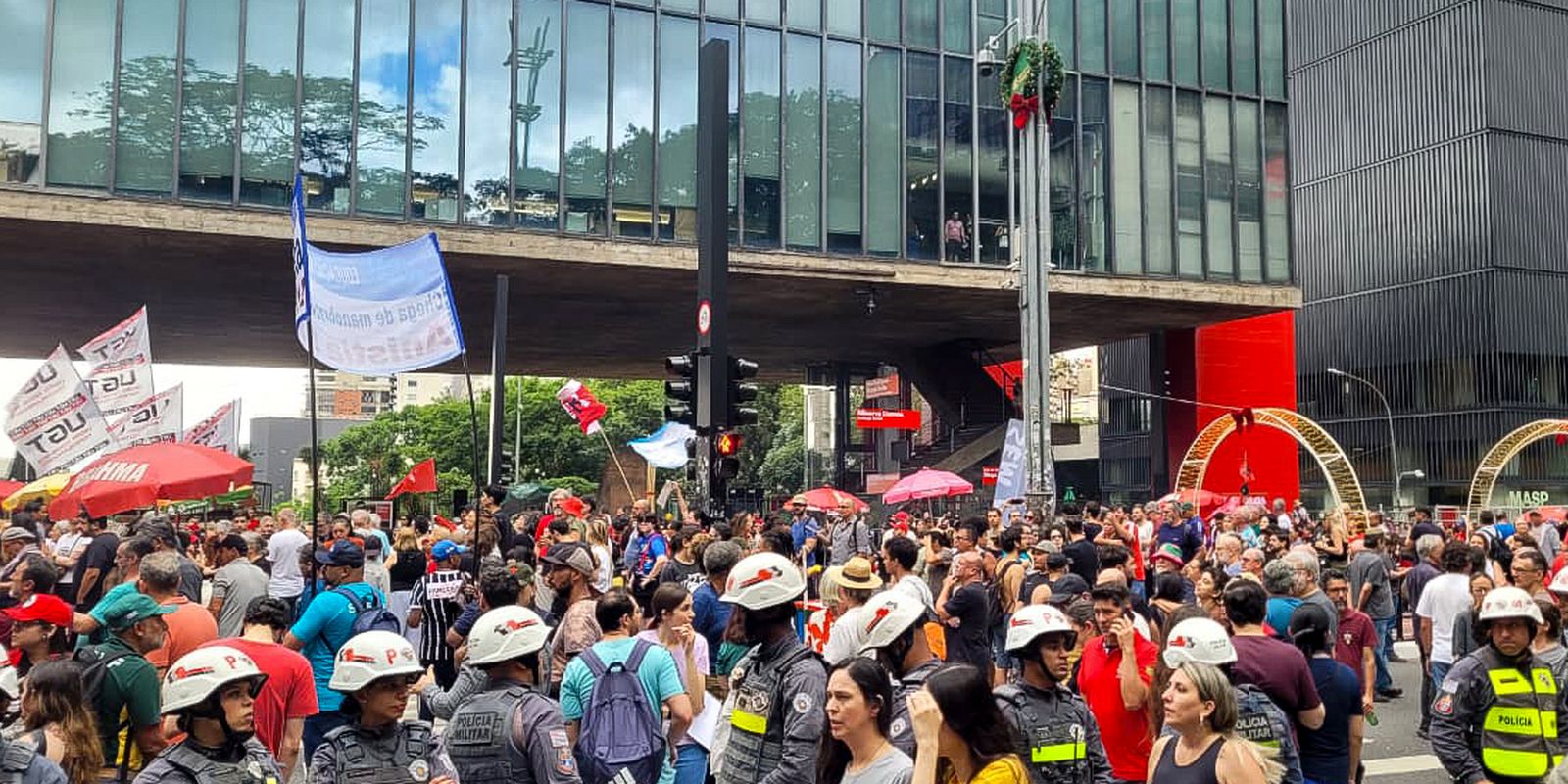 In several capitals, protesters take to the streets against Dosimetry PL