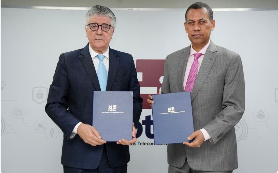 Indotel y Onaprep firman convenio para instalar salas digitales en seis centros penitenciarios