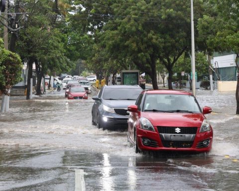 Aguaceros aislados y vientos fuertes: lo que trae la vaguada este fin de semana