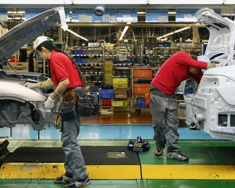 Japanese automotive sector defends 87,000 million dollars in North America and clings to the T-MEC
