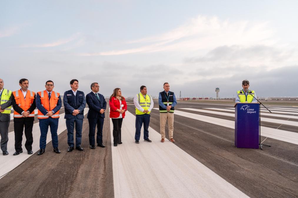 Jorge Chávez Airport now has two landing strips