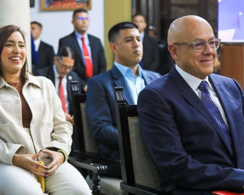 Jorge Rodríguez: millions came out to express indignation against the lie