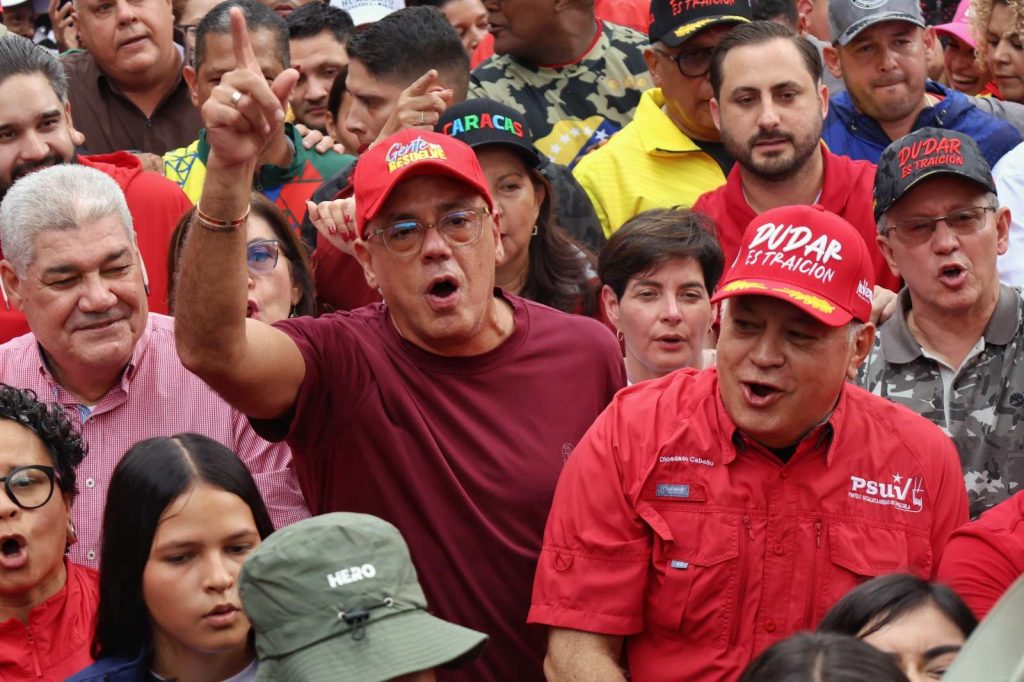 Jorge Rodríguez: the people are ready to defend the country