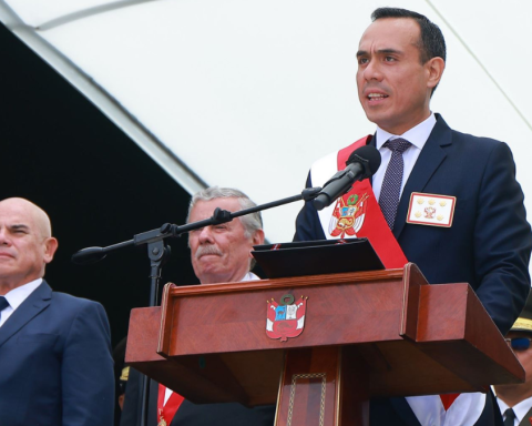 José Jerí declared the strengthening of the FAP in 2026 as a priority issue