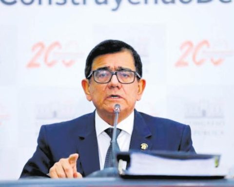 José Williams will travel to Puno where Phillip Butters was attacked