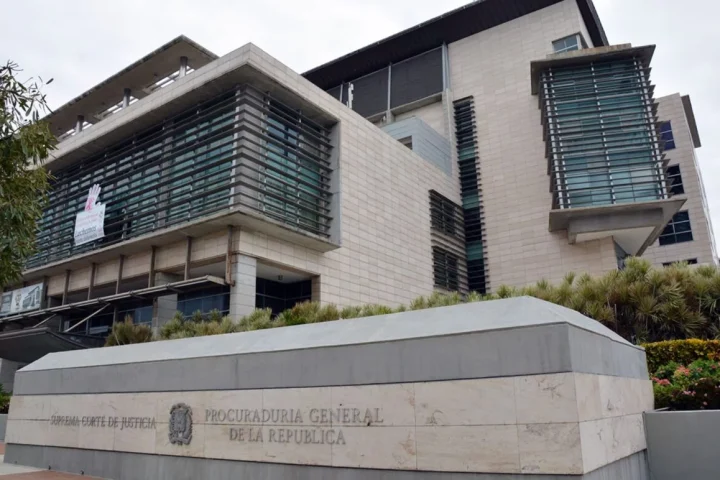 El Poder Judicial trabaja  en la modificación del reglamento disciplinario  para evitar que jueces cometan faltas en sus funciones .