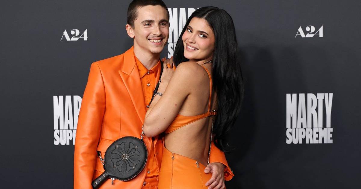 Kylie Jenner and Timothée Chalamet dazzle in vibrant orange on the 'Marty Supreme' carpet