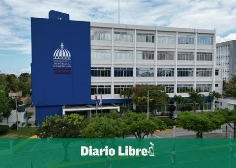 Labor reminds employers to renew the Permanent Personnel Form