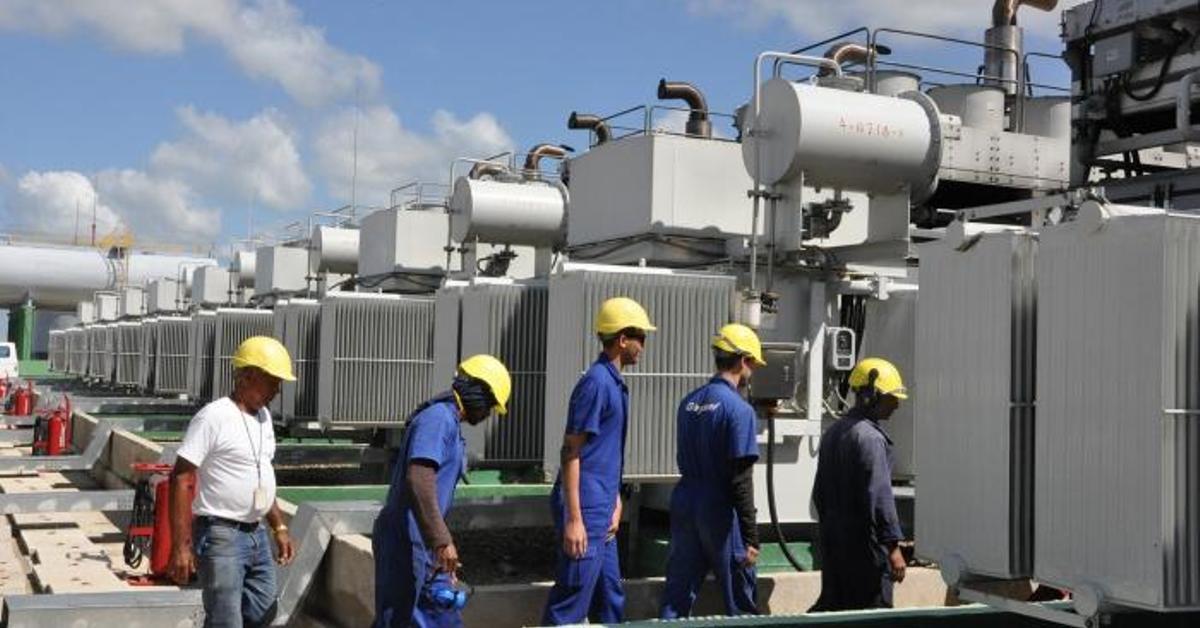 Lack of fuel keeps more than 1,000 MW out of service in Cuba