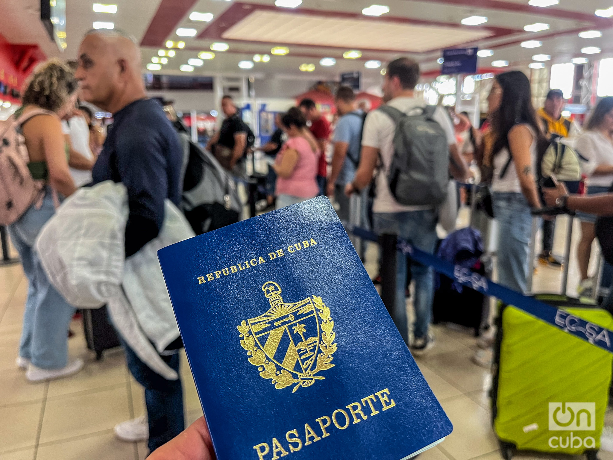Lives on pause: how the immigration stoppage hits Cubans in the United States