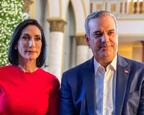 Luis Abinader calls to reaffirm values ​​and reject ambition