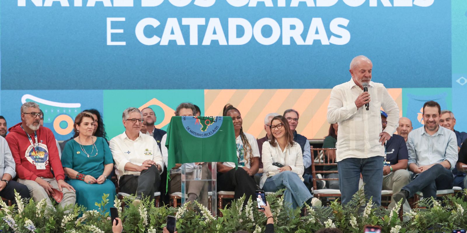 Lula defends that collectors have more access to public services