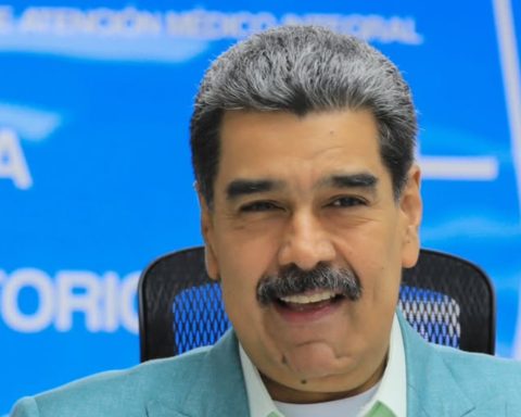 Maduro asks OPEC for help to stop the "assault" of the US in the Caribbean