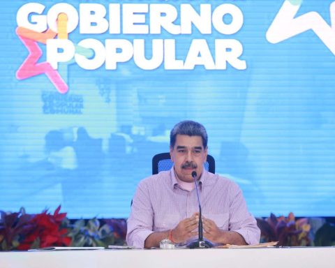 Maduro highlights consolidation of national defense