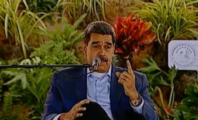 Maduro proposes three keys to the country's development