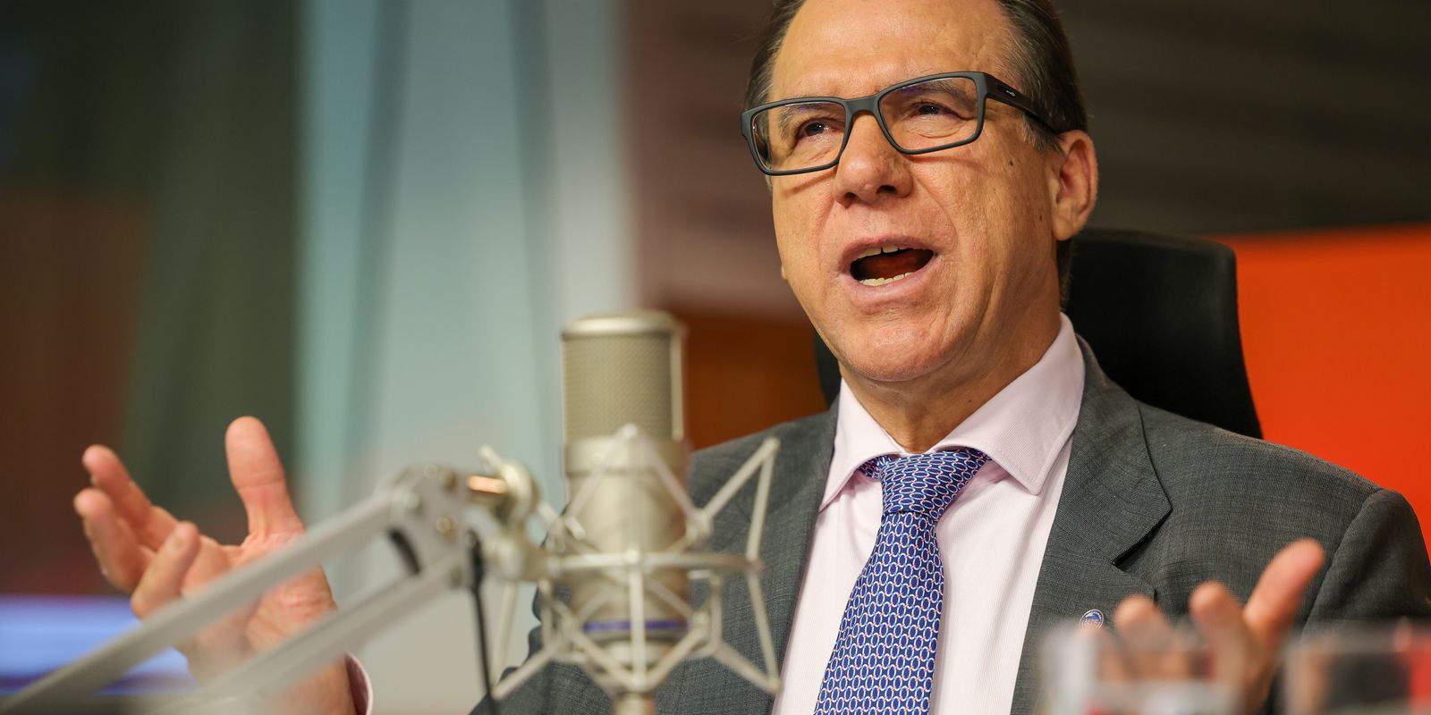 Marinho calls for debate on 6x1 scale and union financing