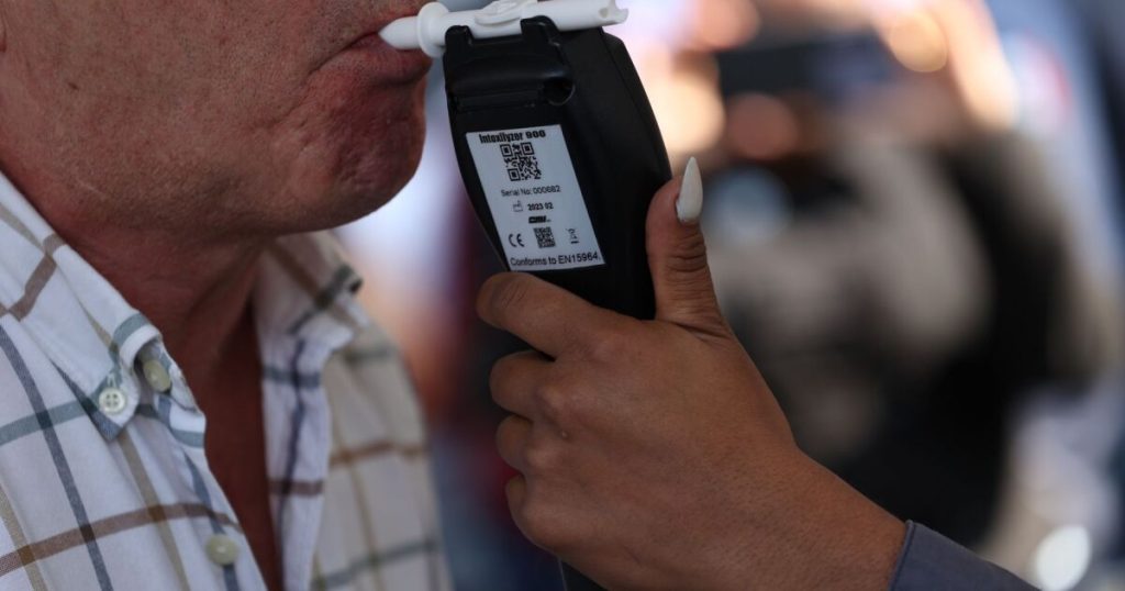 Mexico City starts December program ''Drive Without Alcohol''