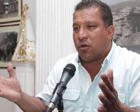 Min-Penitentiary: Alfredo Díaz died after presenting symptoms of a heart attack
