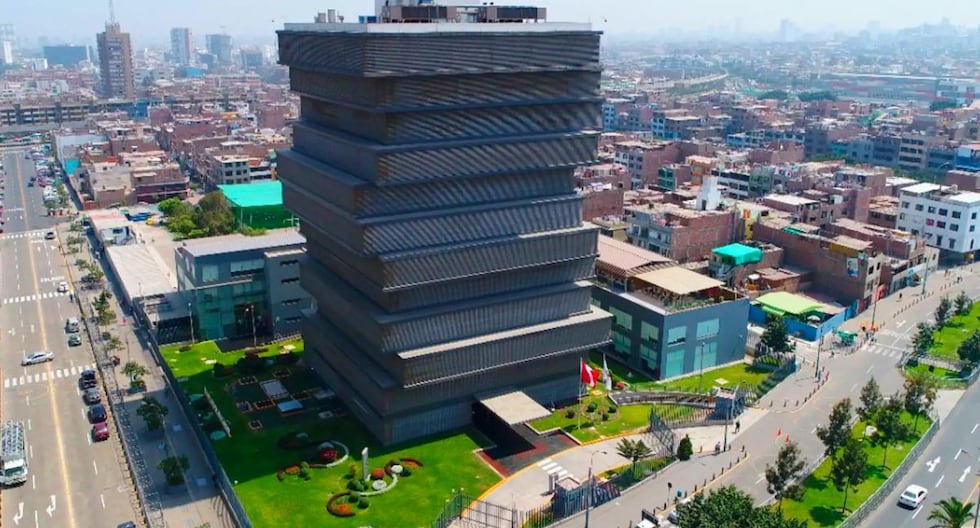 Minedu separated more than 600 teachers and administrators in 2025