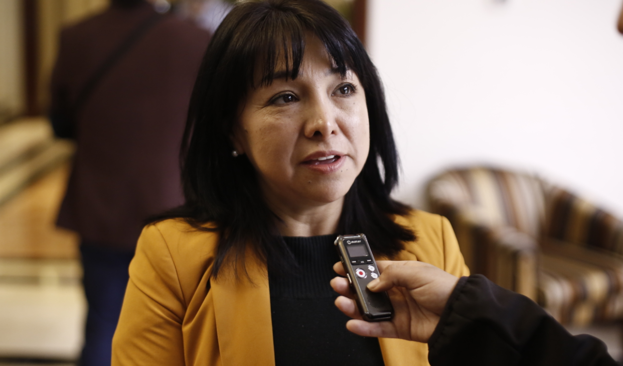 Mirtha Vásquez warns that the Permanent Commission will evaluate the final report that recommends her disqualification without notifying her