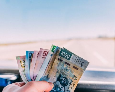 More apps, more accounts… but cash is still king in Mexico