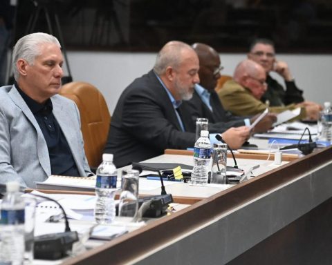 More of the same in the plenary session of the PCC Central Committee: “intensify the ideological battle”