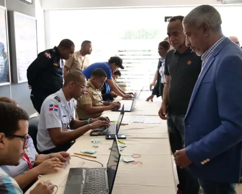 Más de 300 militares retirados recibirán RD$240 millones en ‘Sueldo por Año’ antes de Navidad