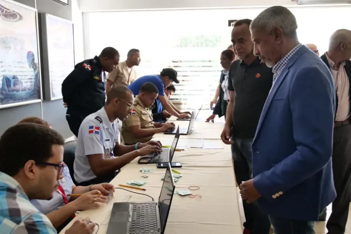 Más de 300 militares retirados recibirán RD$240 millones en ‘Sueldo por Año’ antes de Navidad