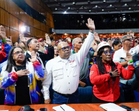 More than 70 thousand delegates will begin the Popular Constituent Workers Congress