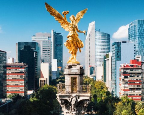 OECD proposes three reforms against "Achilles heel" of Mexico: productivity