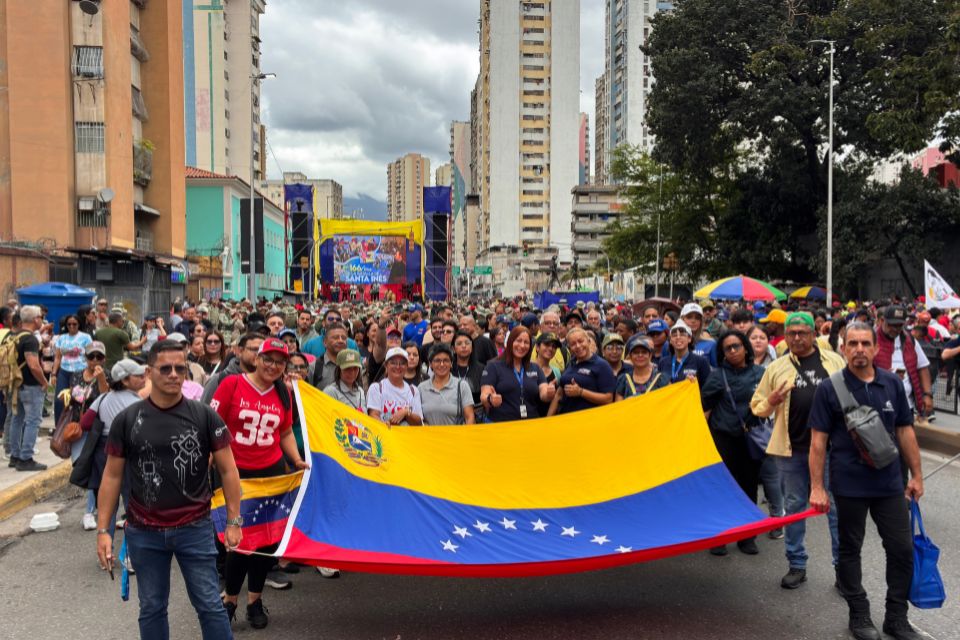 Officials reject the Nobel Prize for Machado and say they are willing to give their lives to the United States