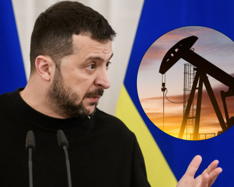 Oil falls after Zelensky's statements on negotiations with Russia