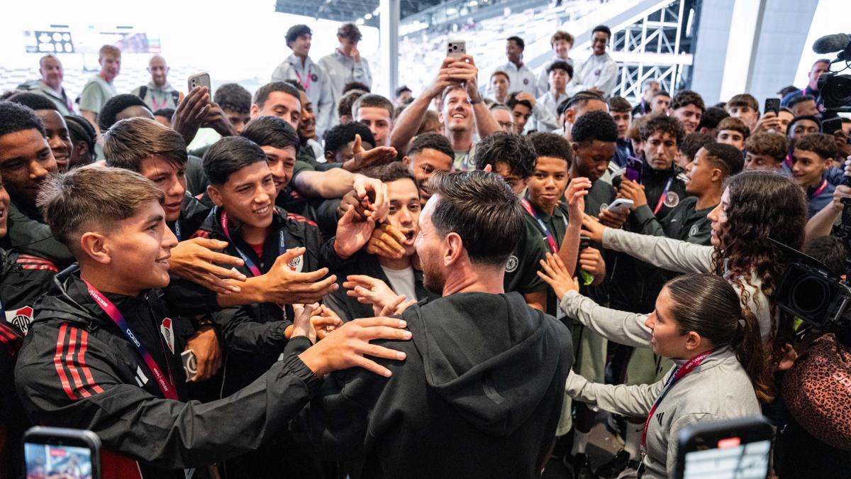 On 7-F Messi will play against Barcelona de Guayaquil in a friendly in Ecuador