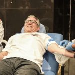 Padilha donates blood and starts vaccination against syncytial virus