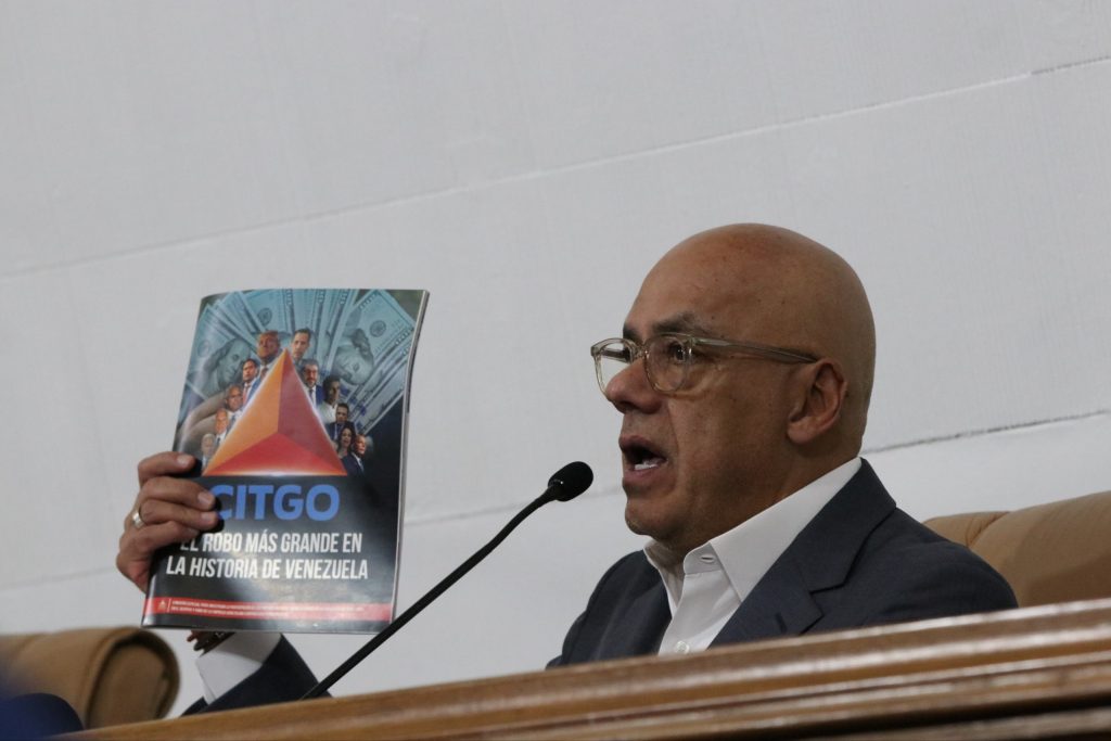 Parliament asks to strip the nationality of five opponents for Citgo